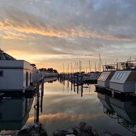 Floating House - Marina Pearl Διαμέρισμα Πορτορόζ Εξωτερικό φωτογραφία