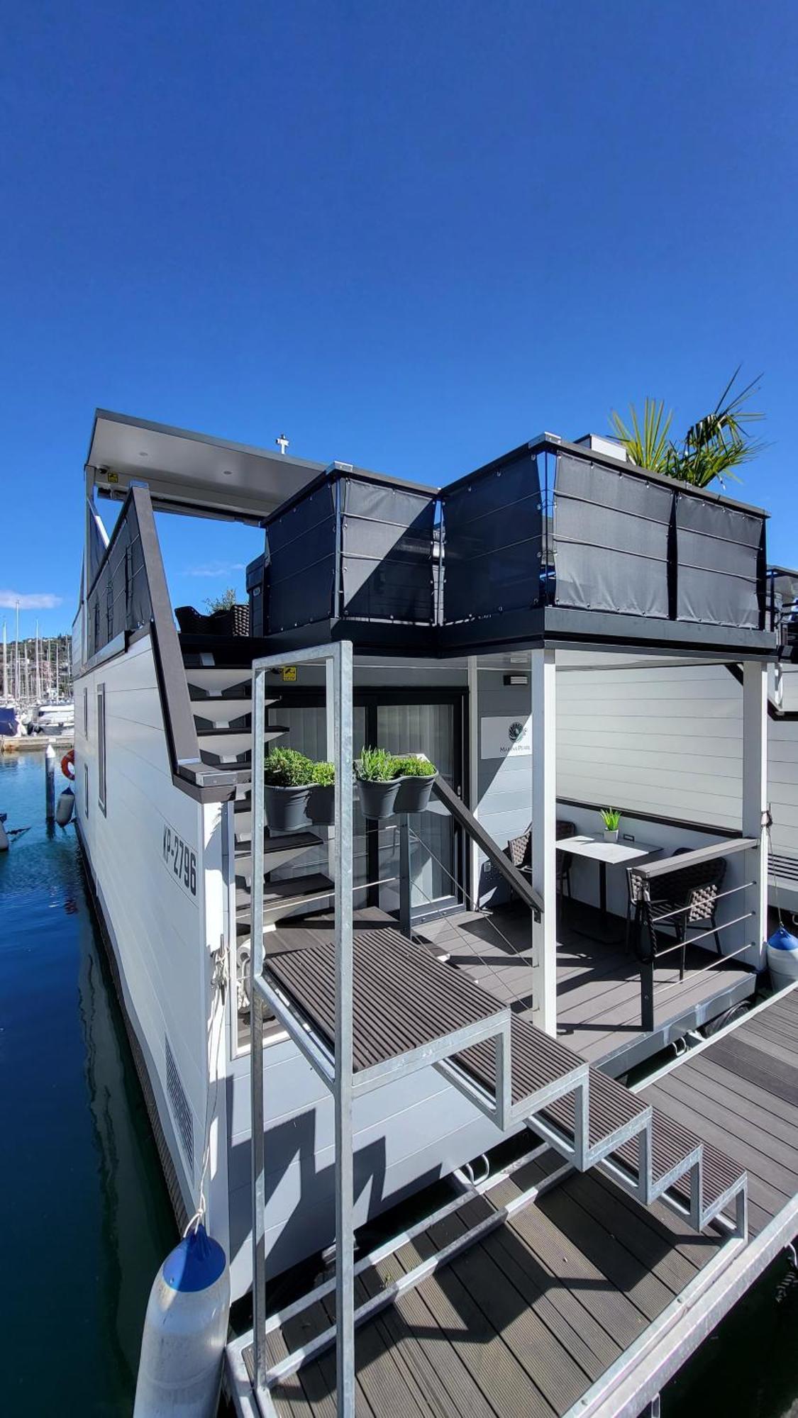 Floating House - Marina Pearl Διαμέρισμα Πορτορόζ Εξωτερικό φωτογραφία